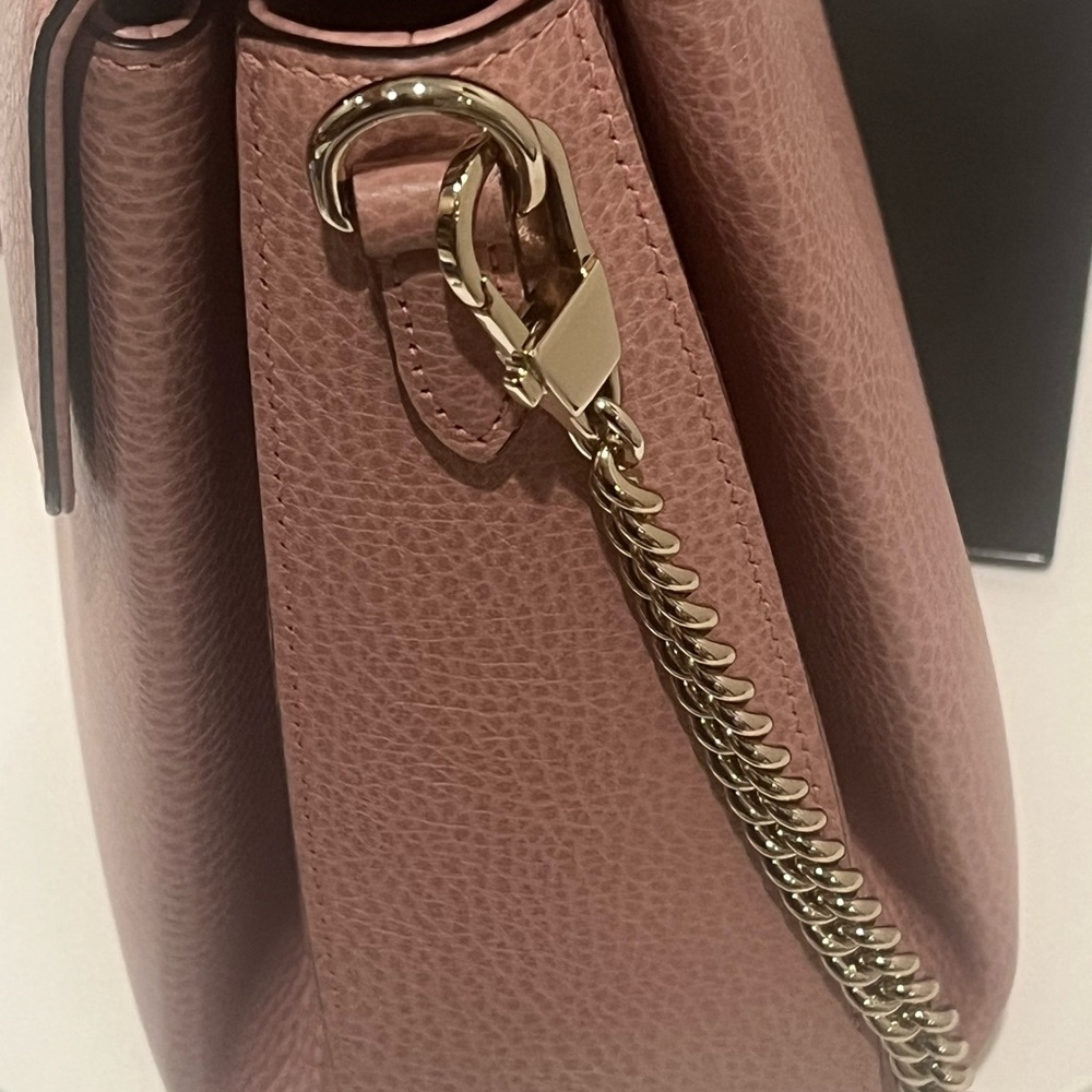 Drawing 2/1/24 at my Live show! NEW Pink Gucci Interlock Calfskin Large - Picture 4 of 11